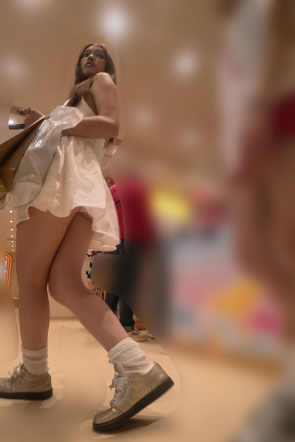 『D·D』-240-小麦色娇小身材，露背白连衣裙，混血妆容，波...